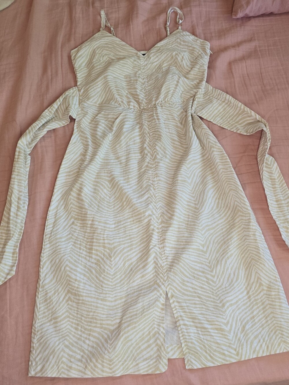 Saks Sleeveless Zebra-Print Linen Midi Dress in Beige and White